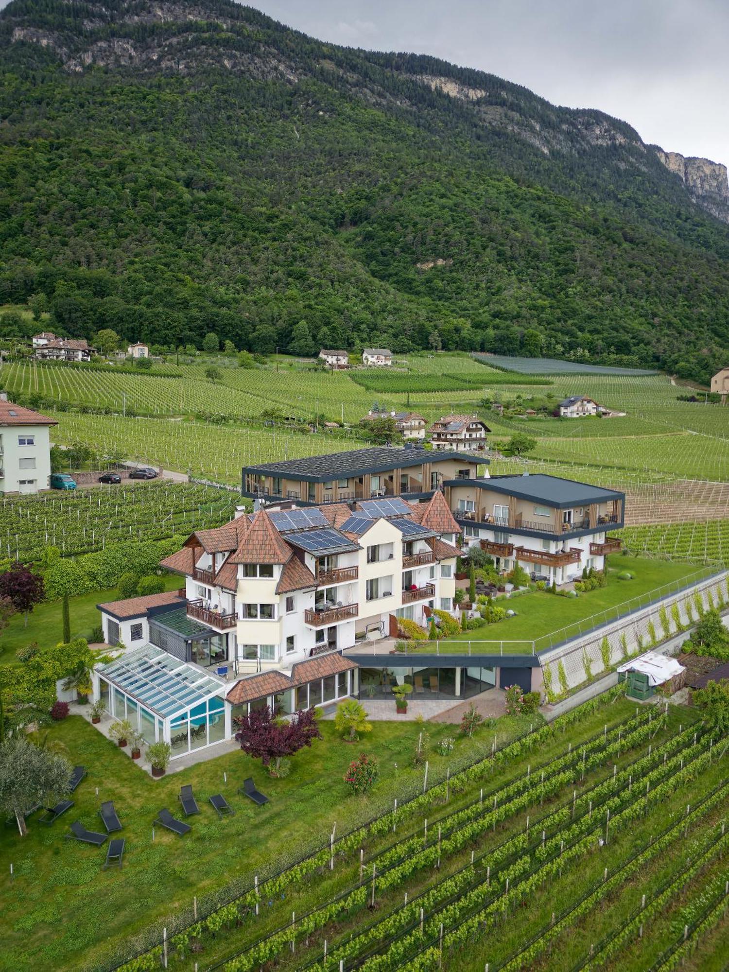 Das Matscher Residence & Garden Hotel Appiano Sulla Strada Del Vino Luaran gambar
