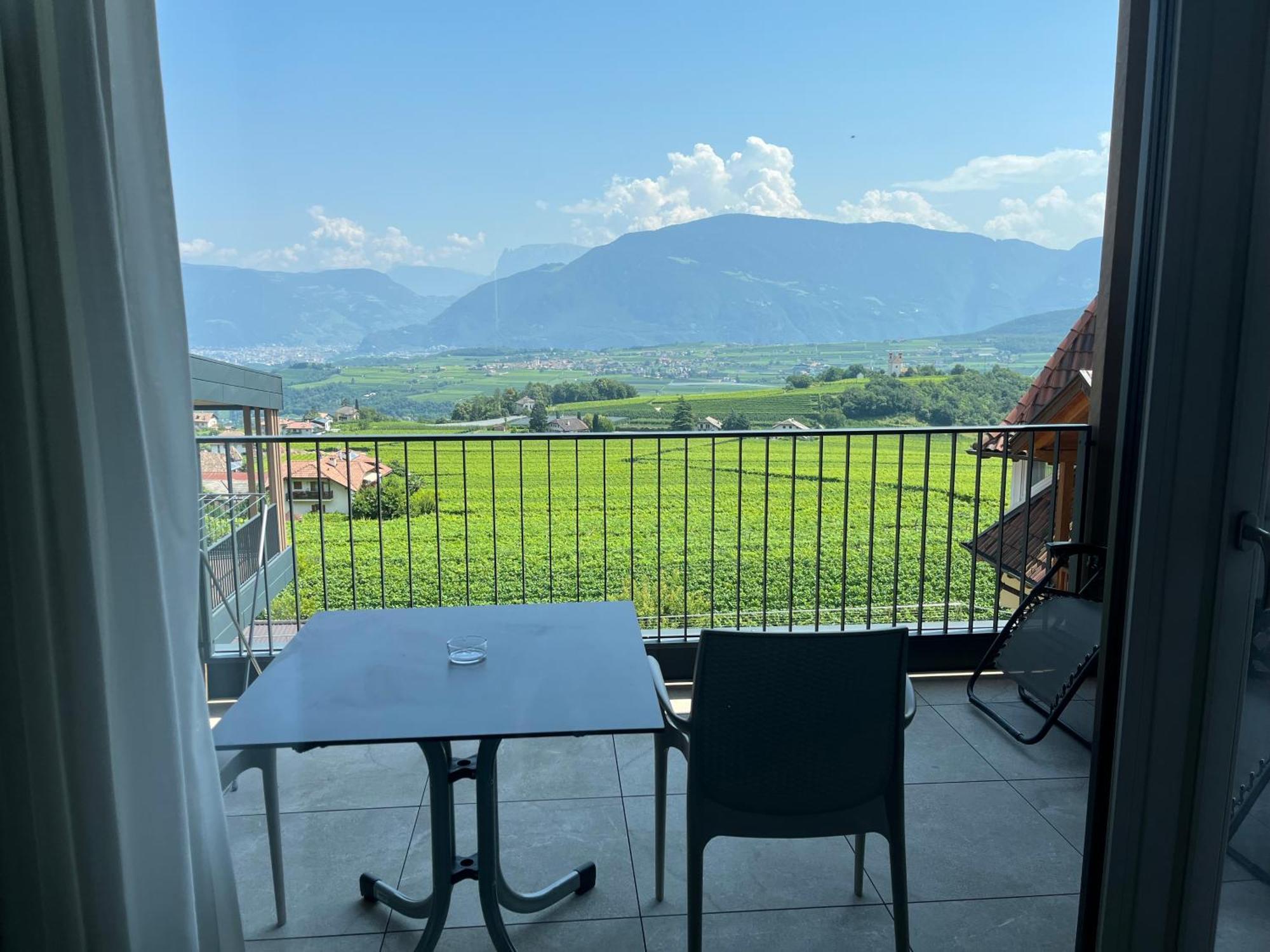 Das Matscher Residence & Garden Hotel Appiano Sulla Strada Del Vino Luaran gambar